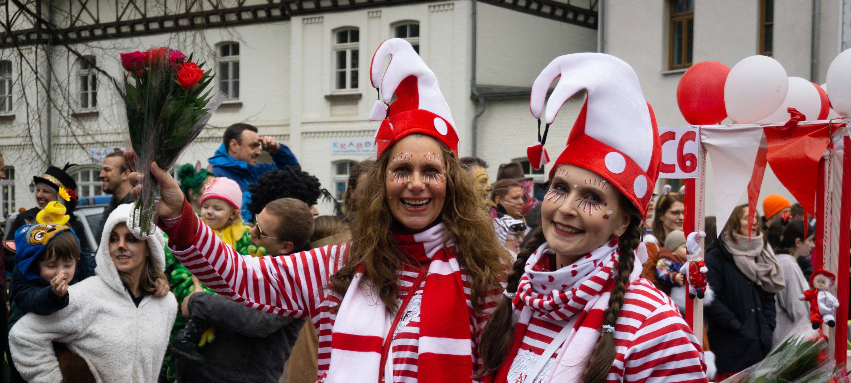 Karnevalszug Leverkusen Opladen 2023 | Radio Leverkusen