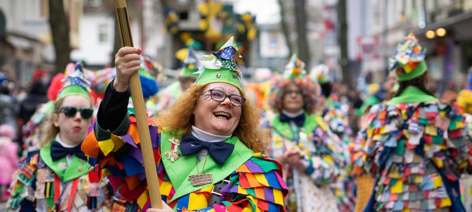 Karnevalszug Leverkusen Wiesdorf 2023 | Radio Leverkusen