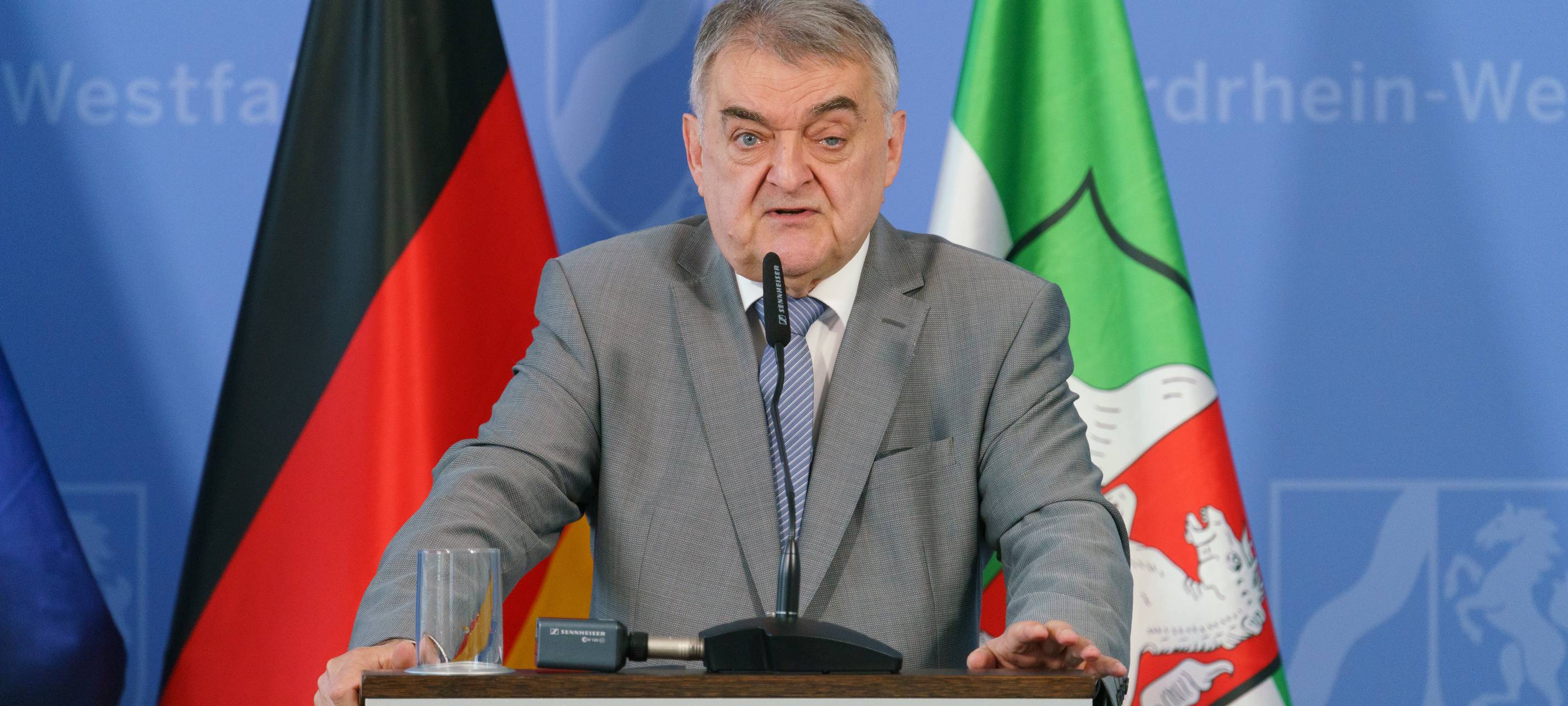 NRW beobachtet Lage im Iran-Konflikt