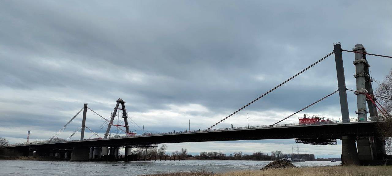 Viele Brücken in Leverkusen mit zu hoher Verkehrsbelastung