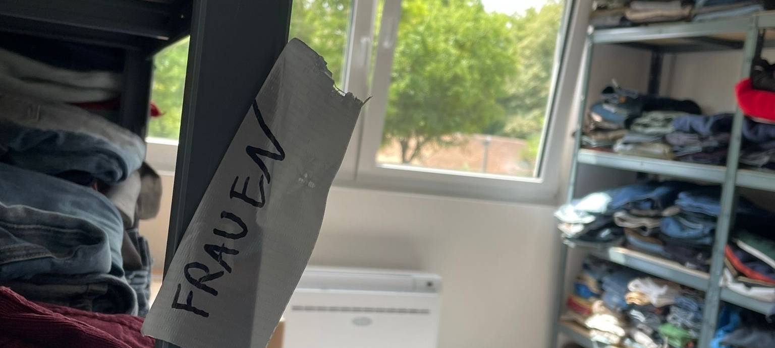 Große Leverkusener Flüchtlingsunterkunft steht bereit