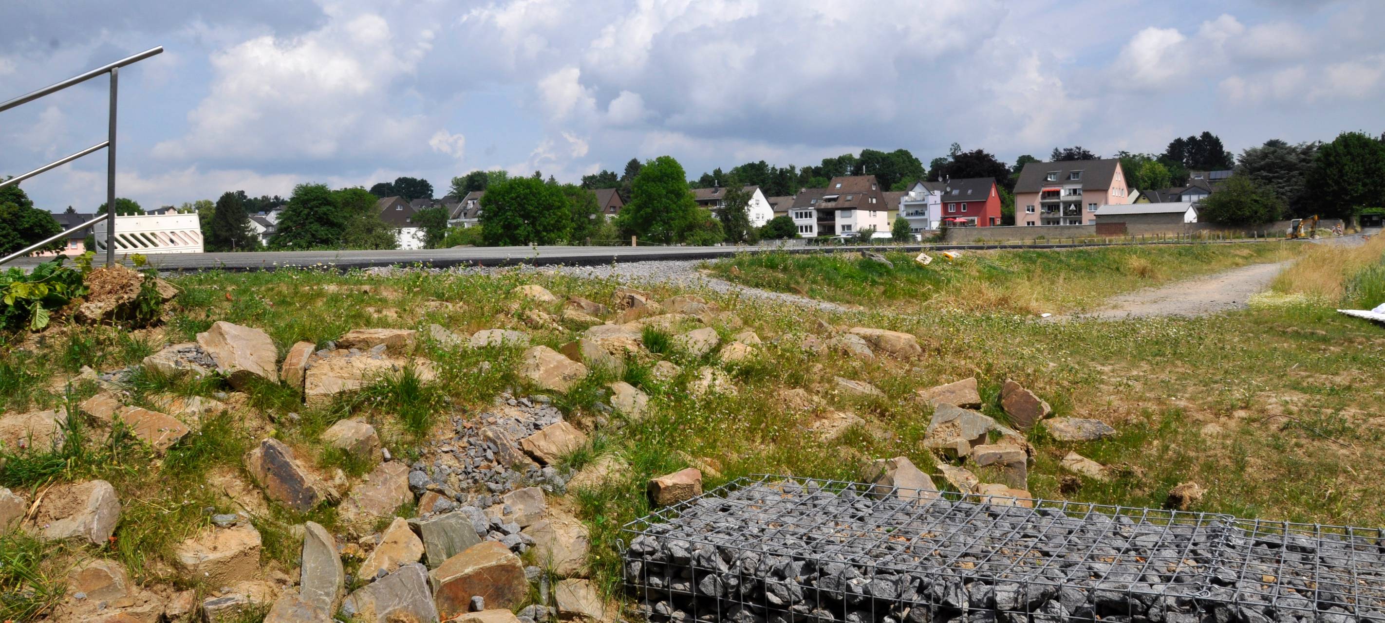 Hochwasserschutz in Leverkusen: Dhünn-Deich ist fertig