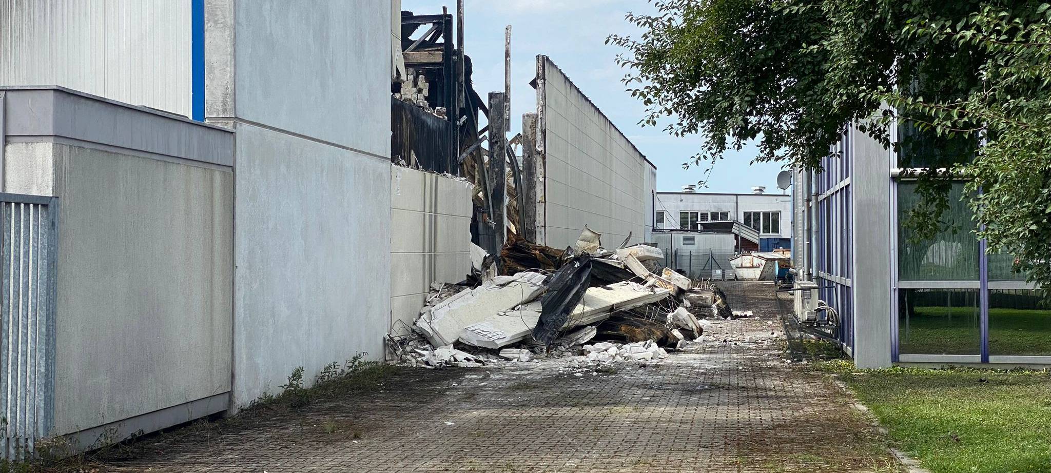 Feuer in Brotfabrik: Technischer Defekt wohl Brandursache