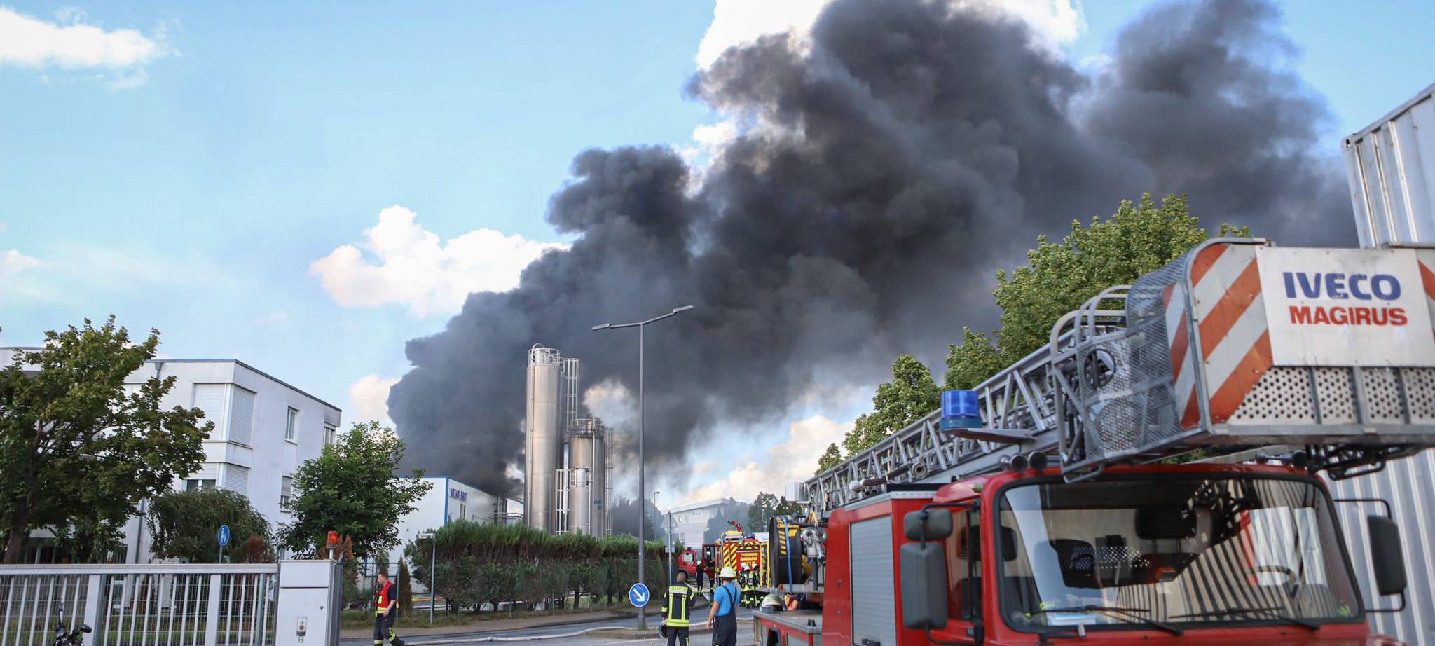 Feuer in Brotfabrik: Technischer Defekt wohl Brandursache