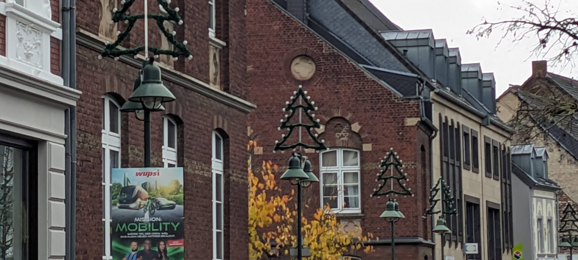 Adventszeit: Schlebusch wieder weihnachtlich dekoriert
