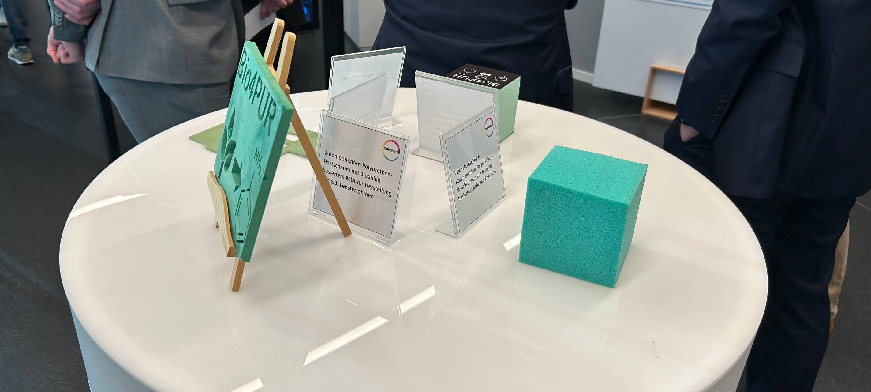 Covestro stellt Kunststoff aus Pflanzen in Leverkusen her