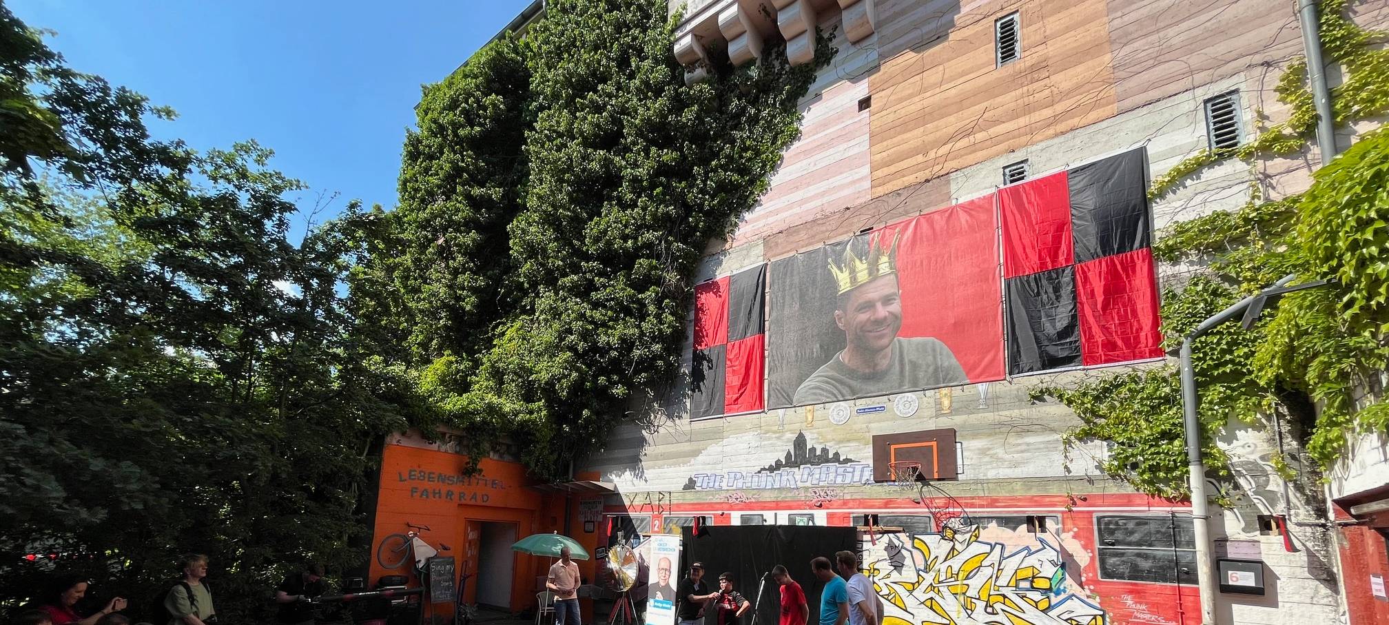 Jugendzentrum in Leverkusen hat jetzt Xabi-Alonso-Platz