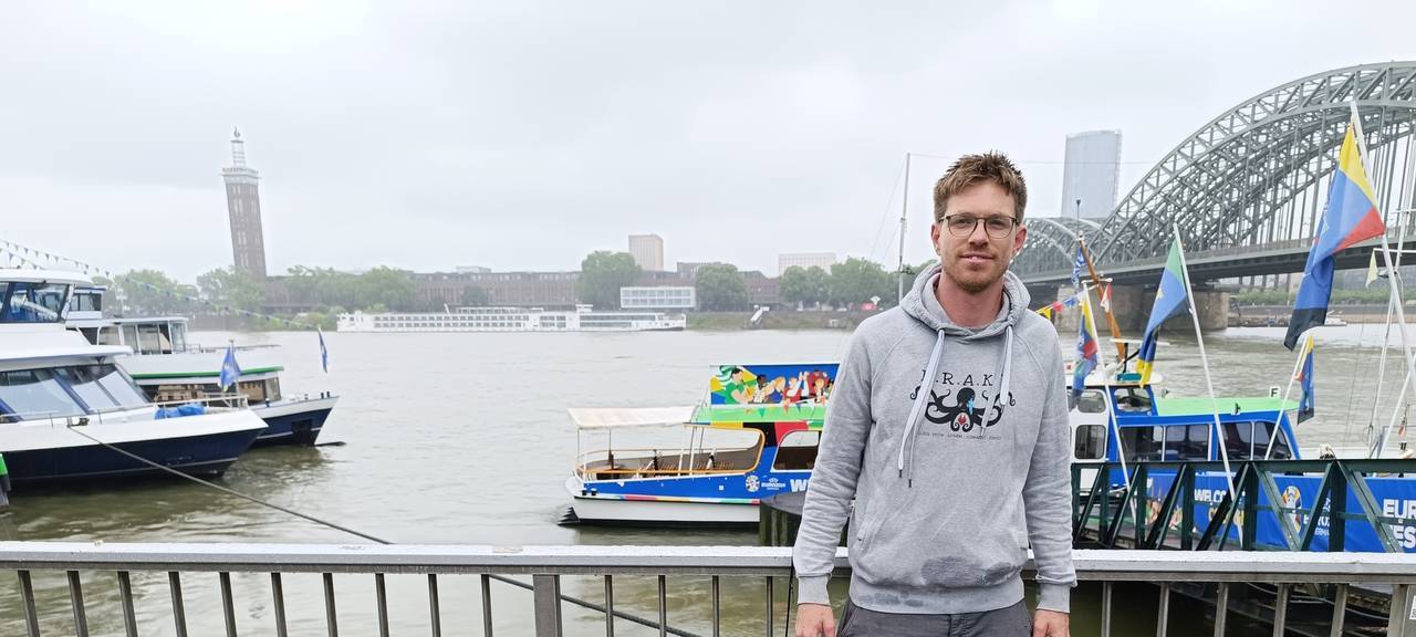Pilotprojekt soll Müll vom Leverkusener Rhein fernhalten