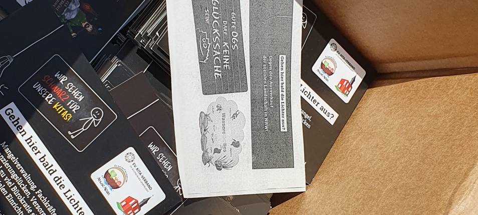 Landtag bekommt Protest-Postkarten aus Leverkusen