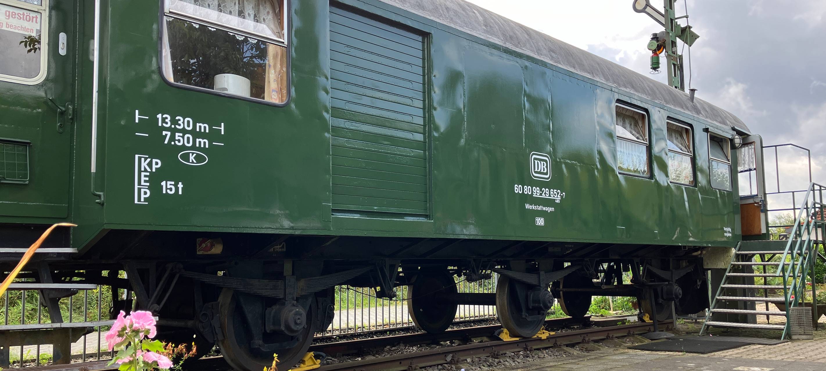 Heiraten im historischen Eisenbahnwaggon in Leverkusen