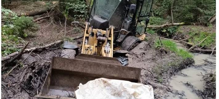 Leverkusen: gestohlener Radlader im Bürgerbusch aufgetaucht