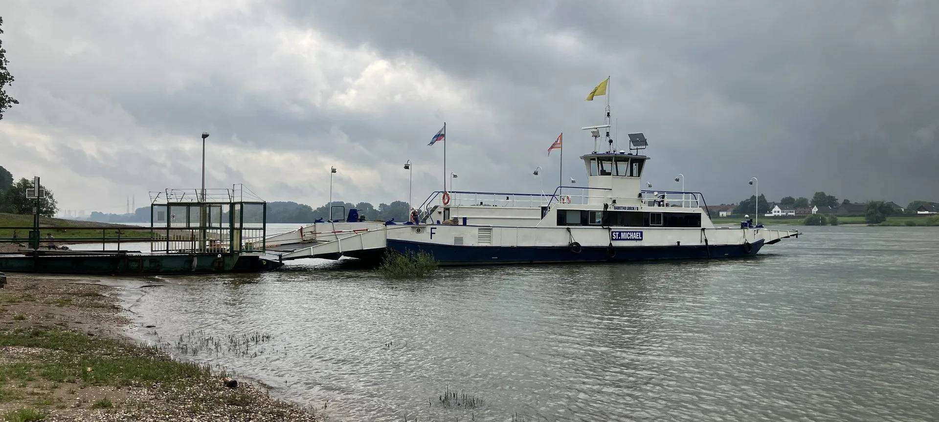 Hitdorf-Köln: Leverkusener Fähre außer Betrieb