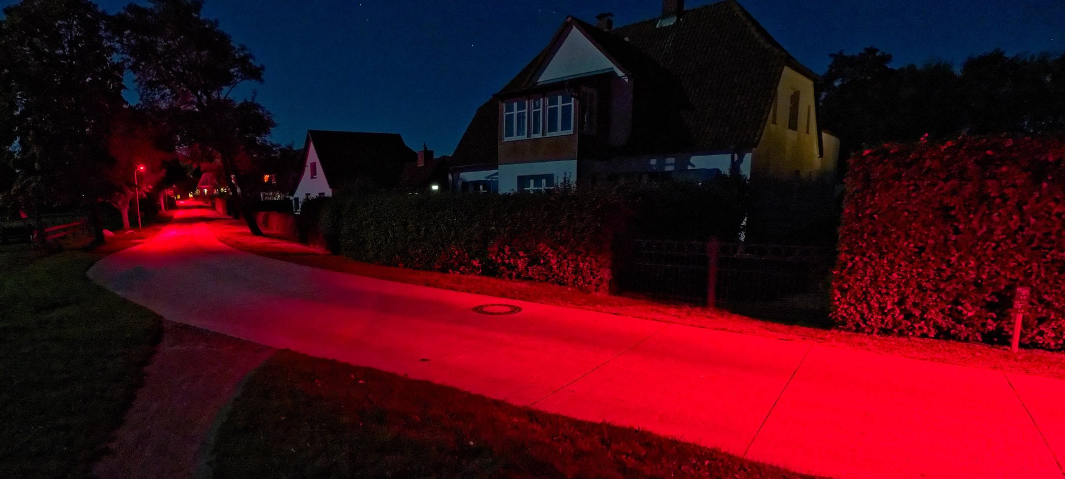 Leverkusen: Rotlicht am Oulusee für Insektenschutz