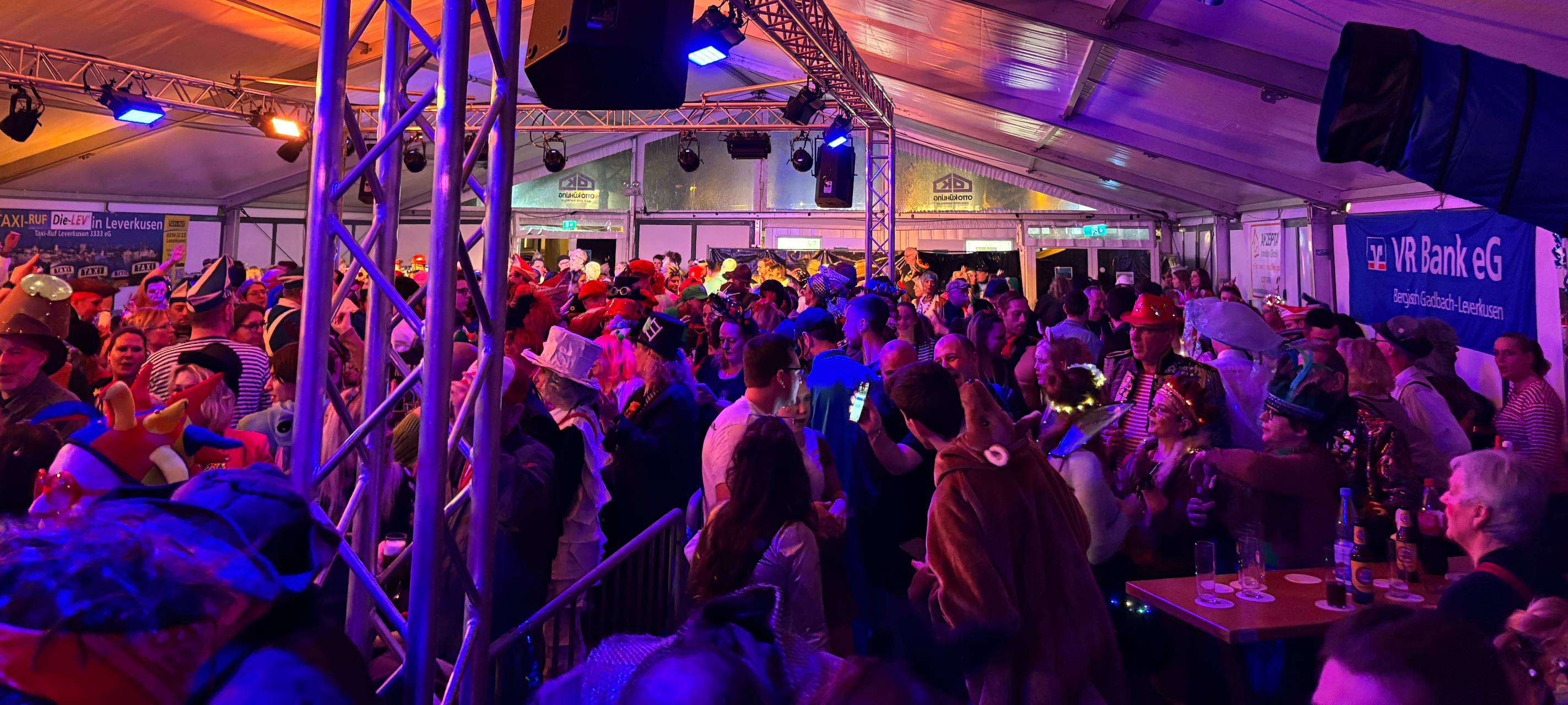 "Luisa ist hier" - Klappt der Party-Code in Leverkusen?