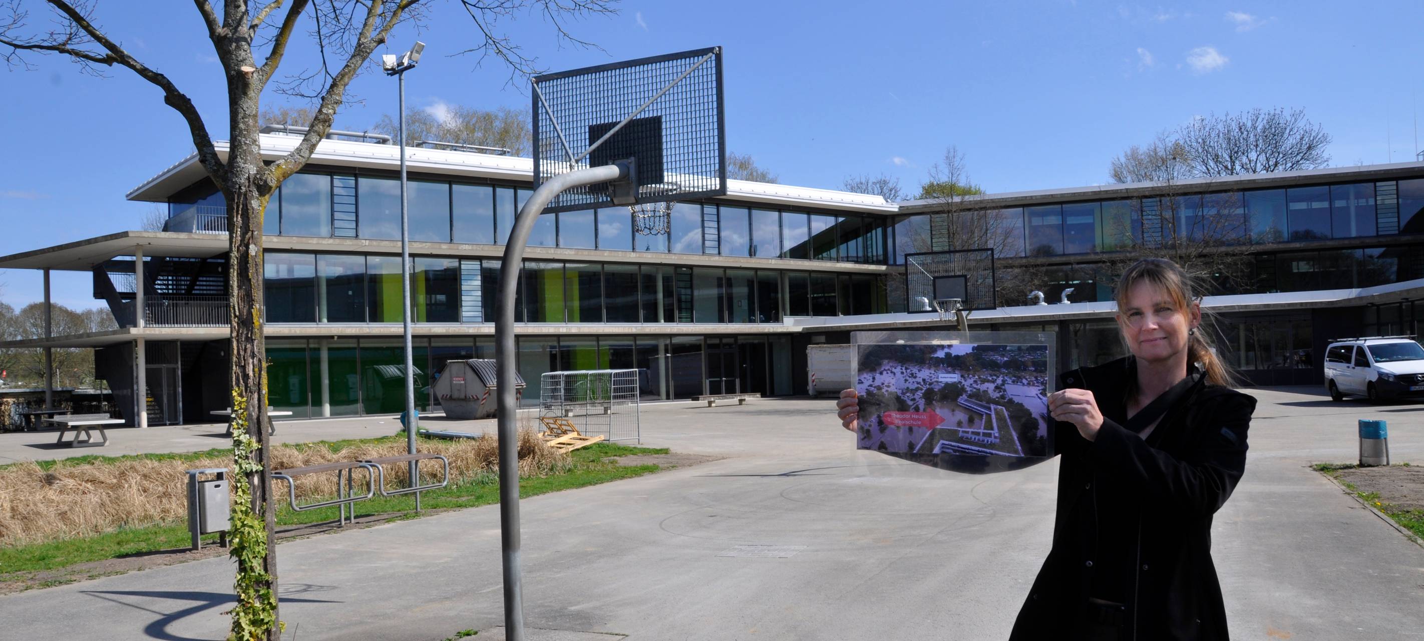 Realschule zieht ins "modernste Schulgebäude Leverkusens"