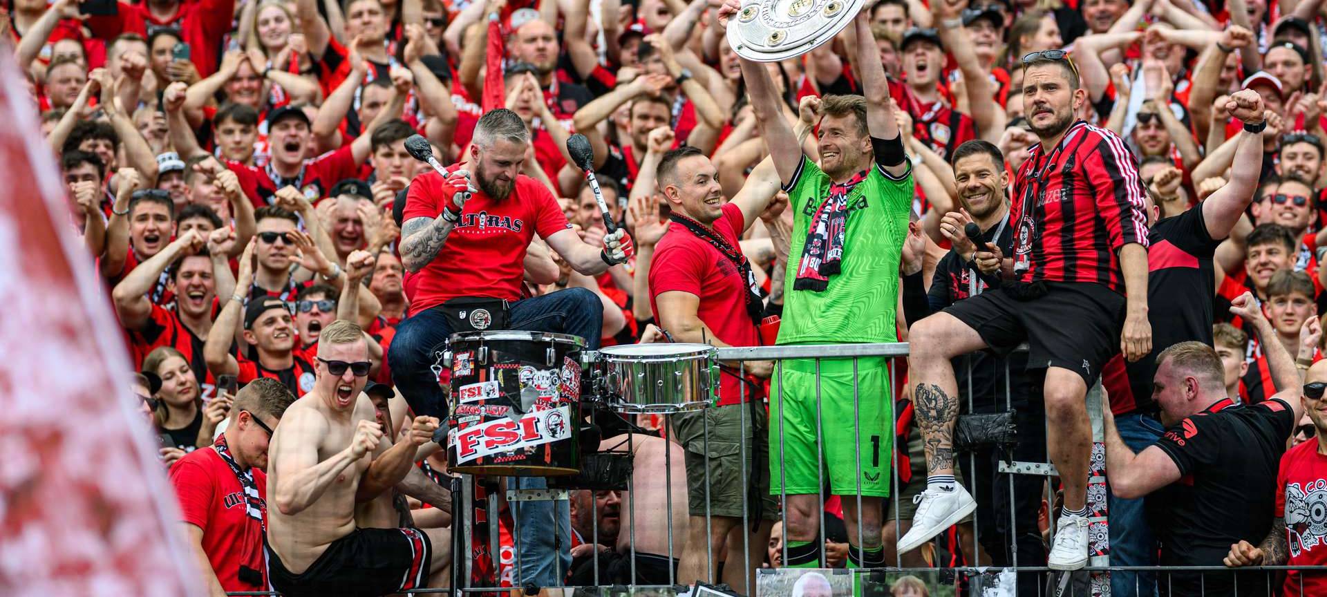 Meisterkapitän Lukas Hradecky verlässt Bayer 04 Leverkusen
