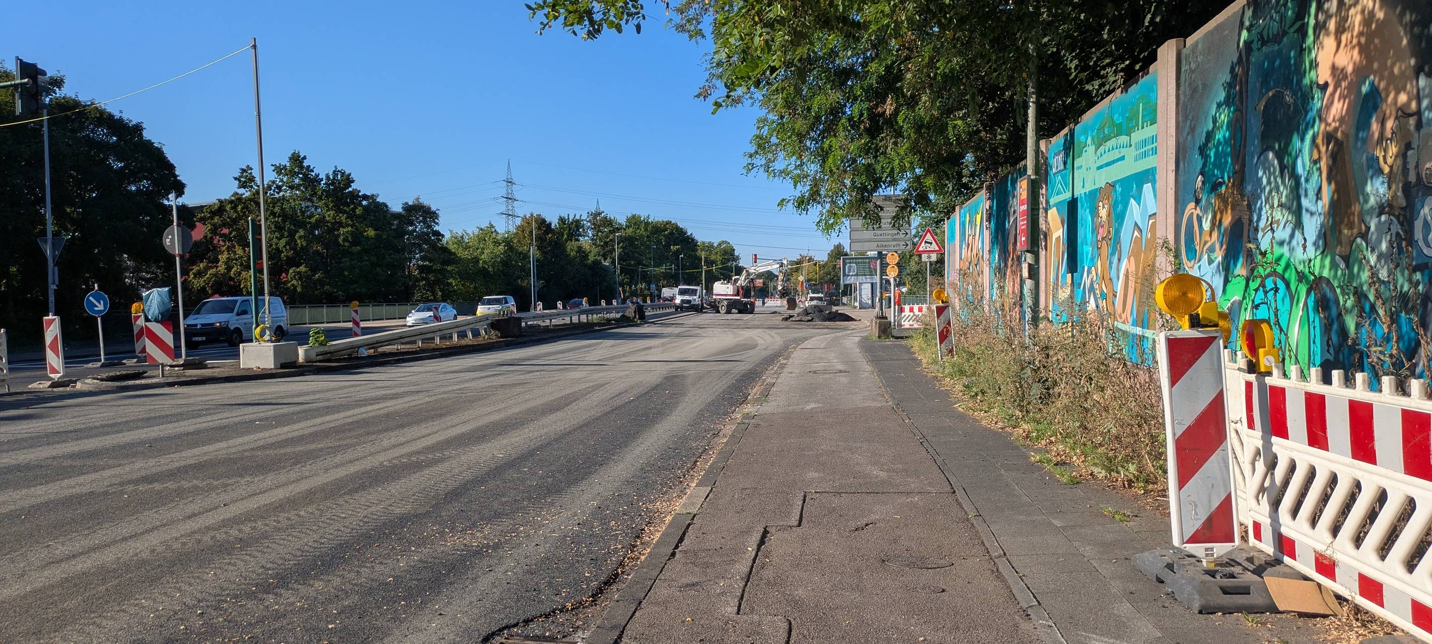 Leverkusen: Baustellen auf B8 - Abschluss und Verzögerung