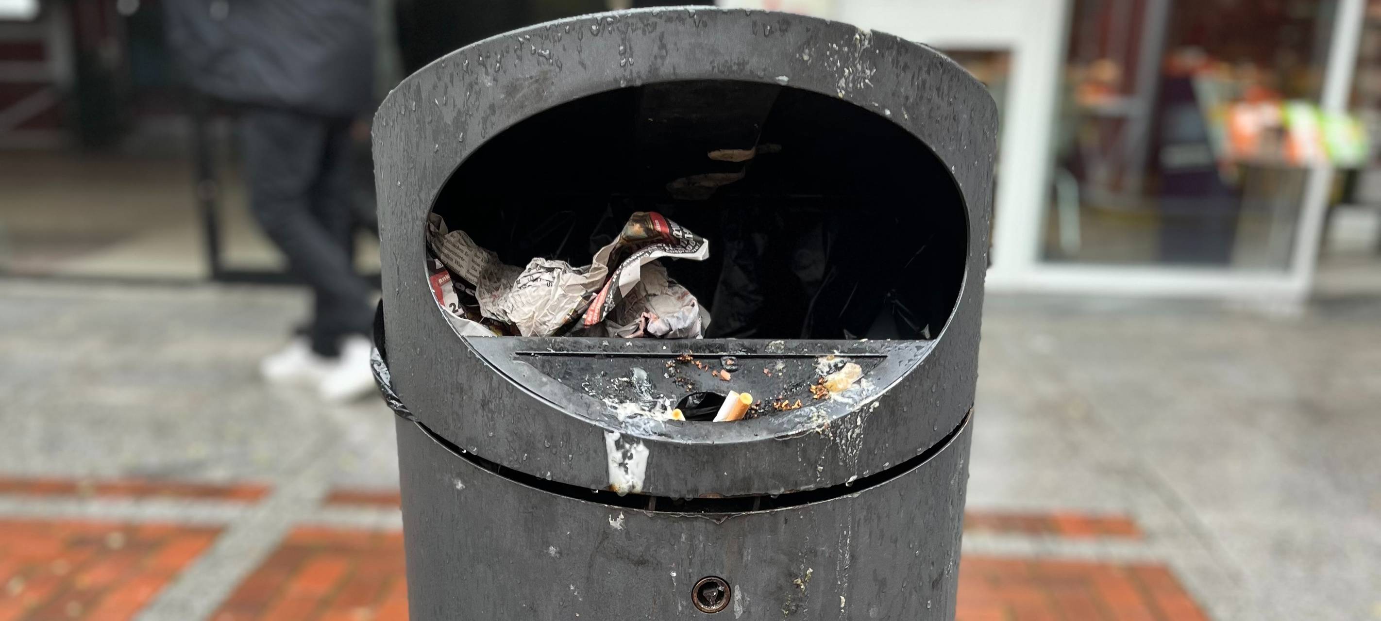 Neue Mülleimer für Leverkusener City