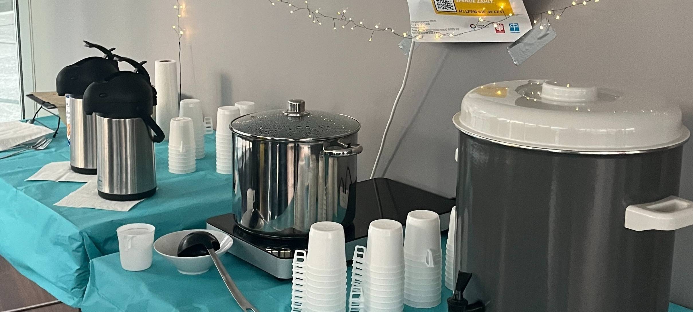Gläsernes Weihnachtsstudio von Radio Leverkusen
