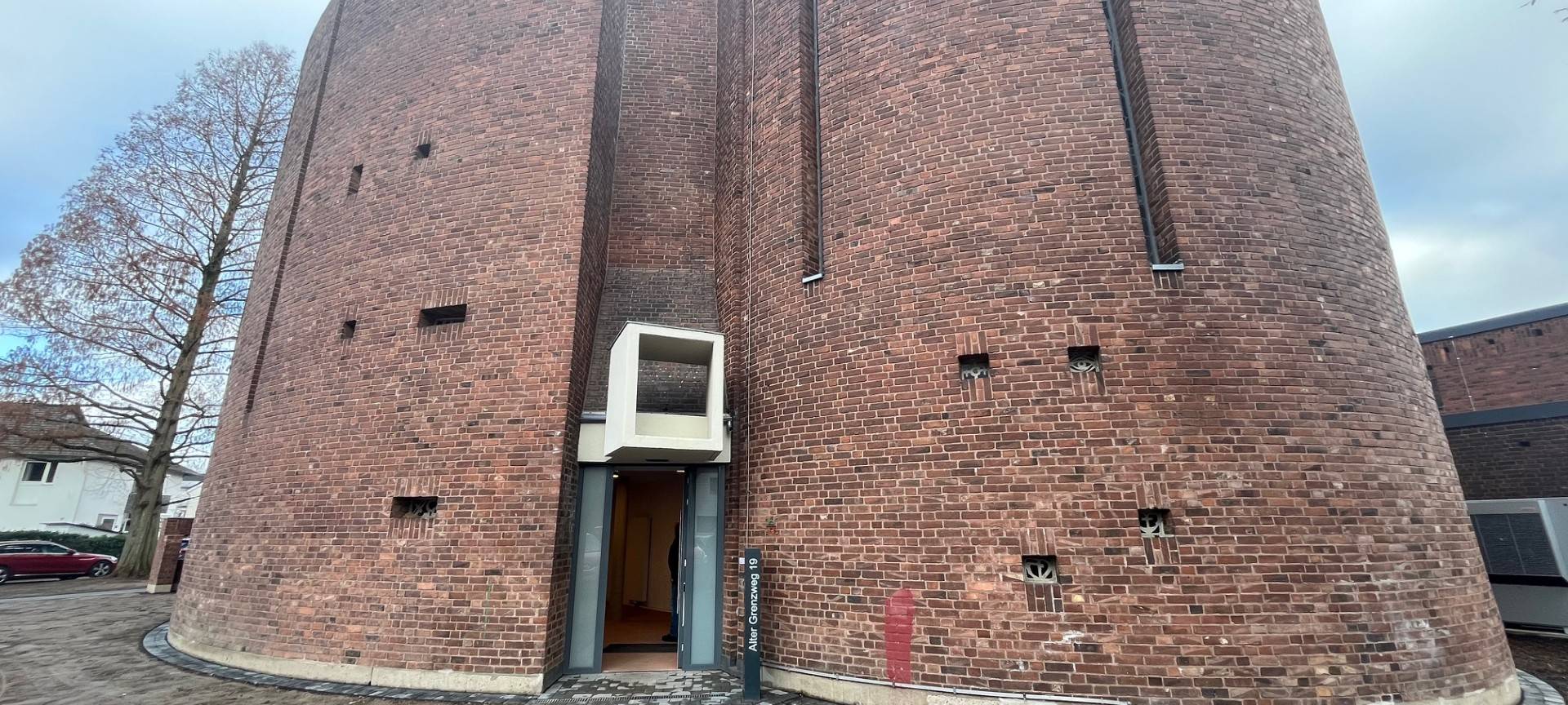 Leverkusener Kirche in Wohnraum umgewandelt