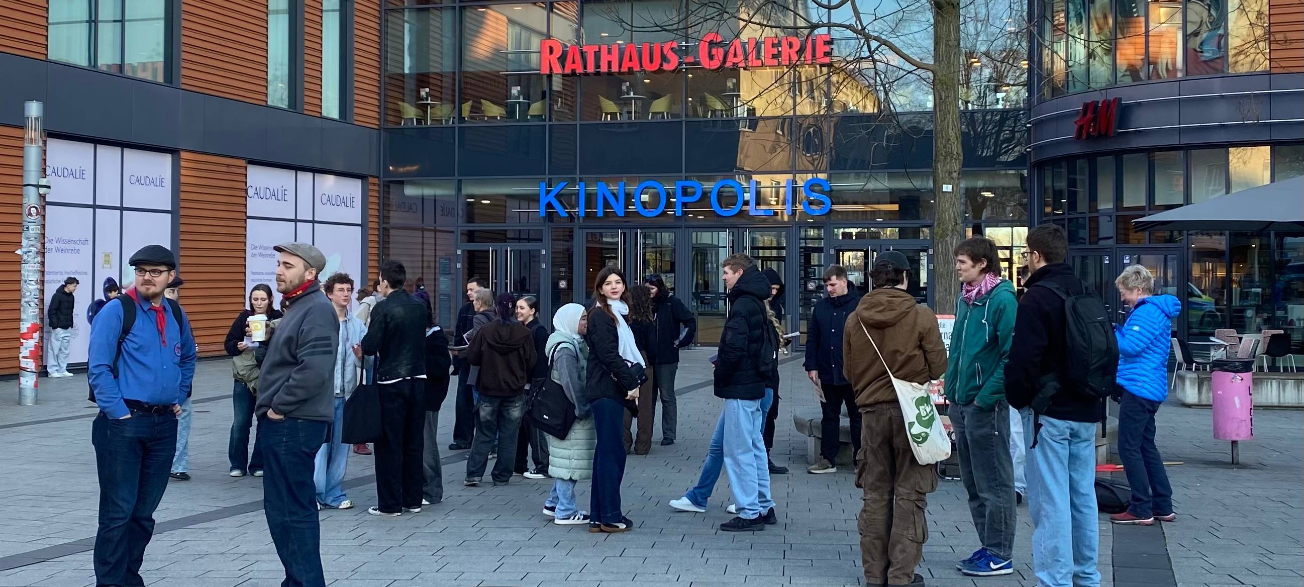 Schulstreik gegen Wehrdienst auch in Leverkusen
