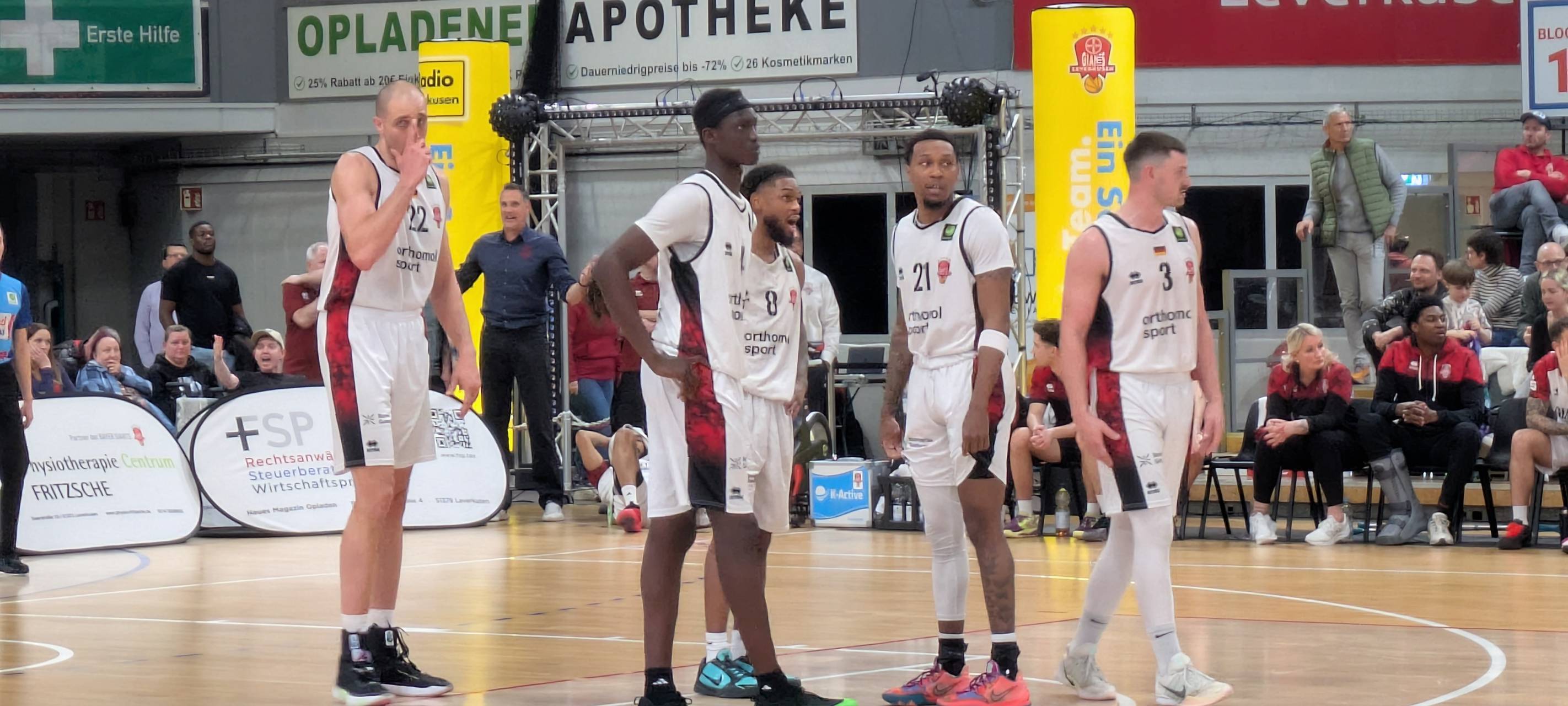 Leverkusener Basketballer steigen nach einem Jahr wieder ab