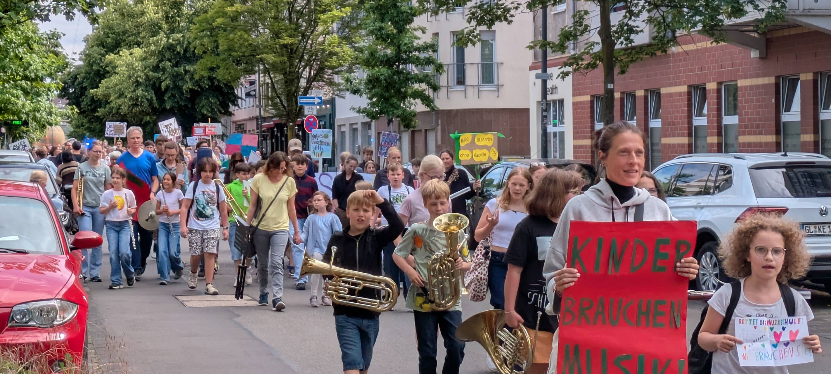 Protestaktion für Leverkusener Musikschule