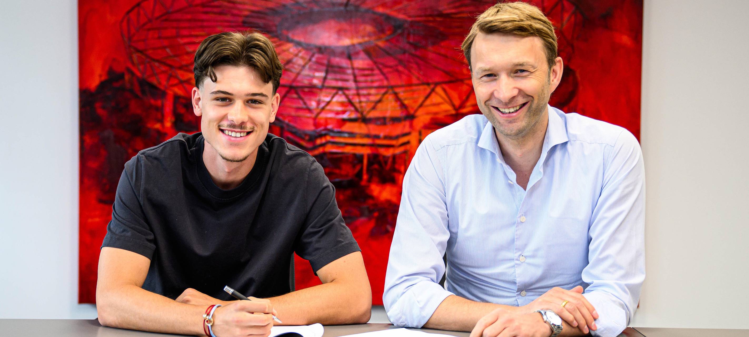 Bayer 04 Leverkusen holt jungen Verteidiger