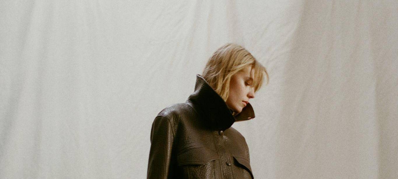 Look von Veronica Beard aus Herbst-/Winterkollektion 2026/2027