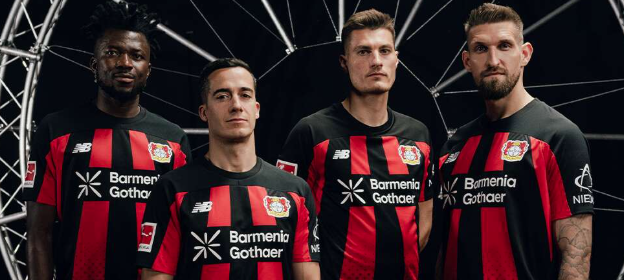 Bayer 04 Leverkusen stellt neues Heimtrikot vor